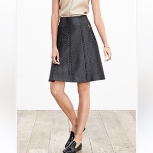 BANANA REPUBLIC Coated Black Tweed  Fit+Flare